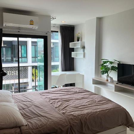 Appartamento 2 Mins Walk To Bts Bang Chak Bangkok Esterno foto