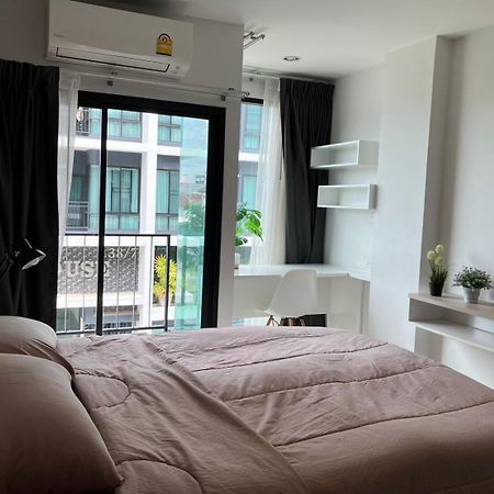 Appartamento 2 Mins Walk To Bts Bang Chak Bangkok Esterno foto
